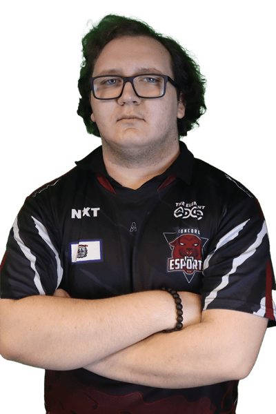 Concord University Esports Player Vincent Dardaris